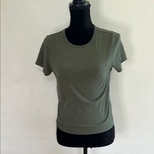 Old Navy Green Fitted Crew Neck Short Sleeve Tee